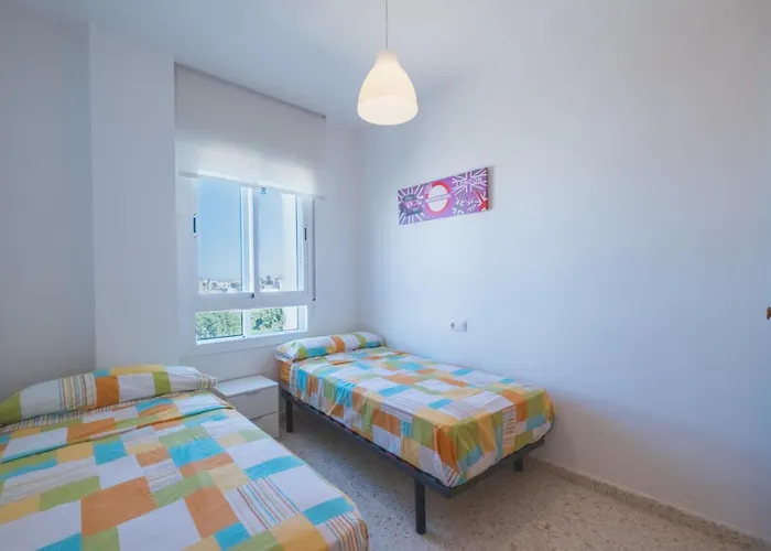 Acogedor Con Parque Infantil